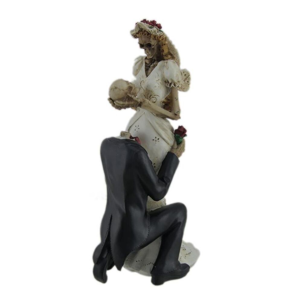 Skeleton Bride and Groom Wedding Couple Statue